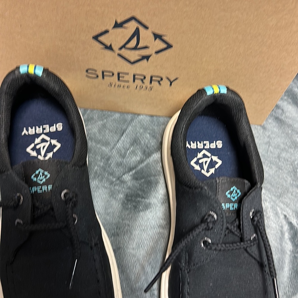 Hott Sale 🔥Sperry shoes like new 💕 last price drop! - Picture 4 of 5